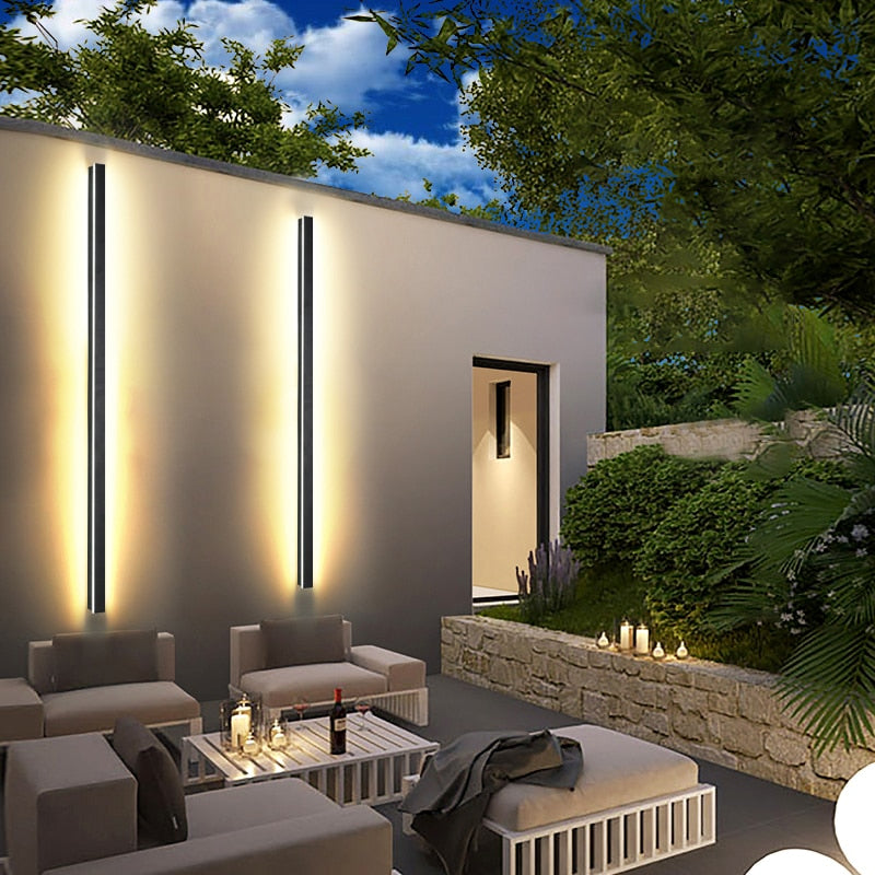 Linear LED Outdoor Wall Light, Six Lengths and Three Styles