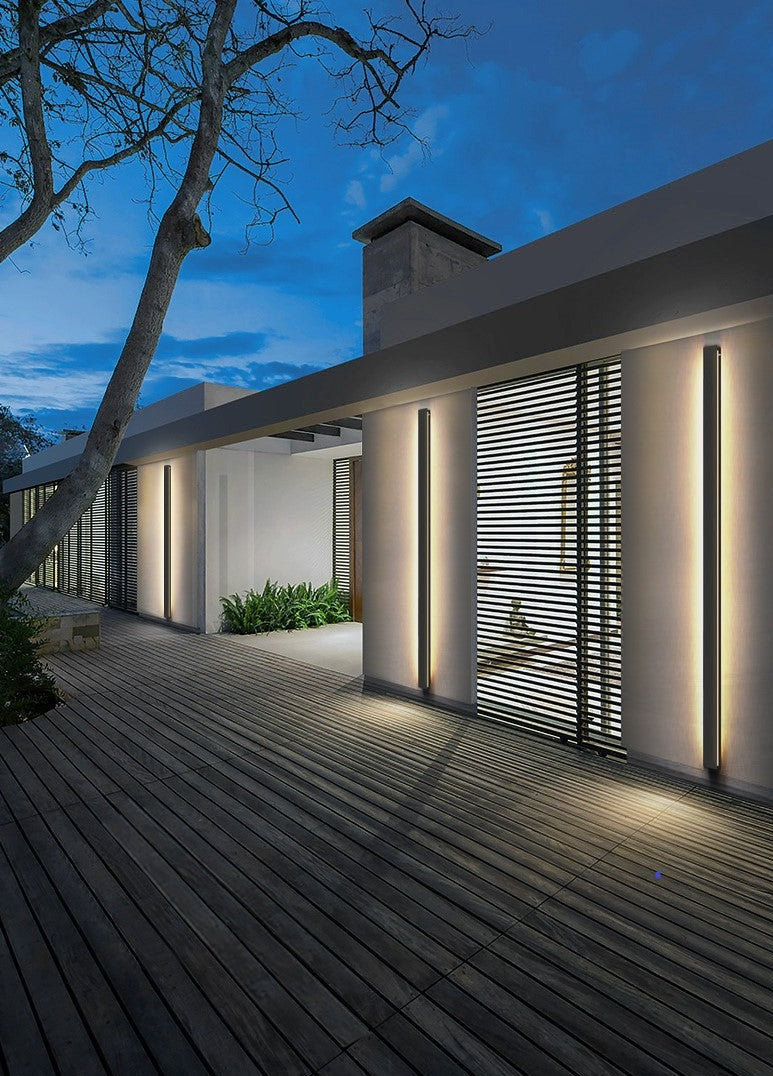 Linear LED Outdoor Wall Light, Six Lengths and Three Styles