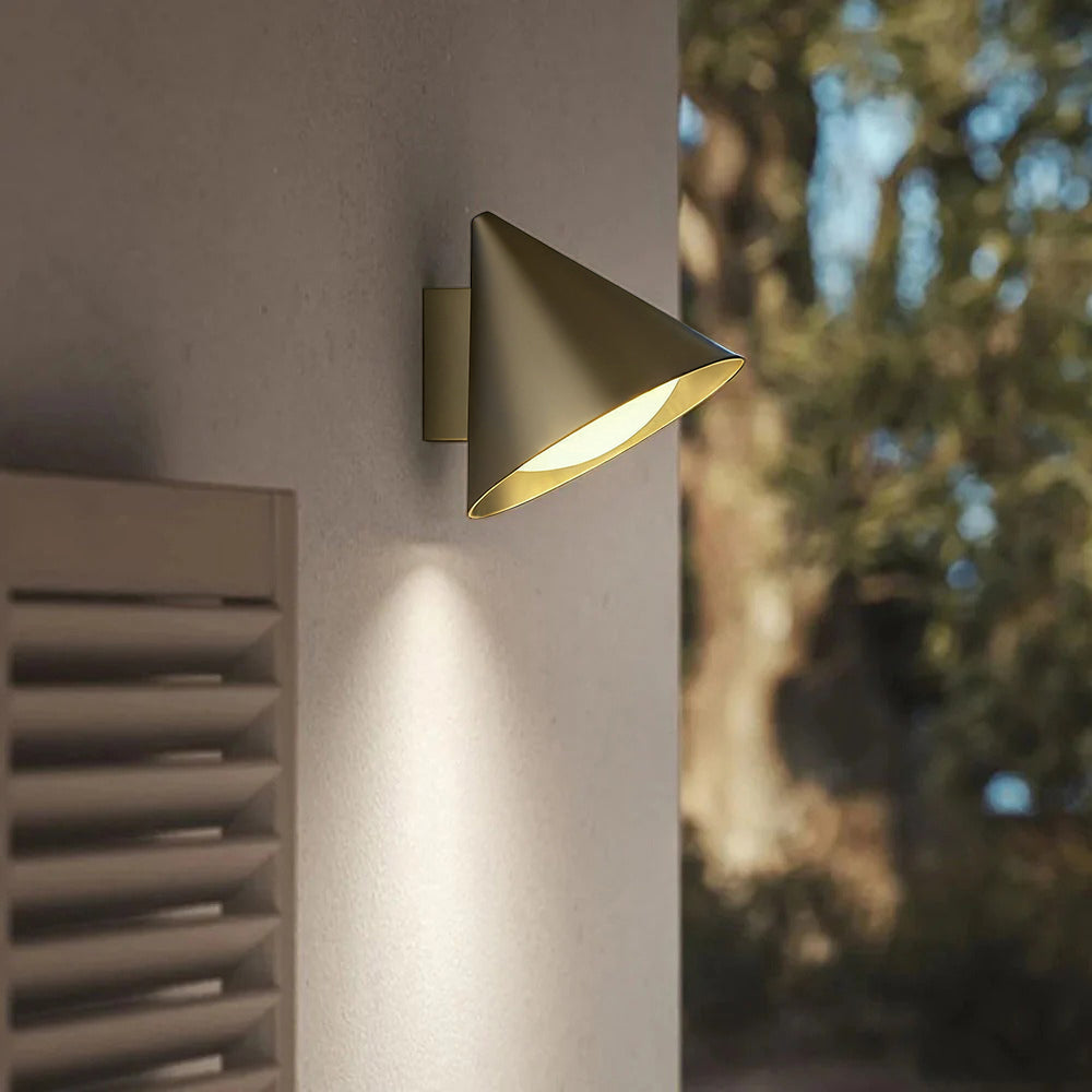 Outdoor Wall Light with Cone Shade and Curved Arm, IP65