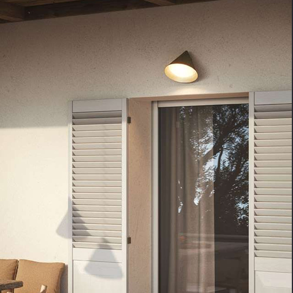 Outdoor Wall Light with Cone Shade and Curved Arm, IP65