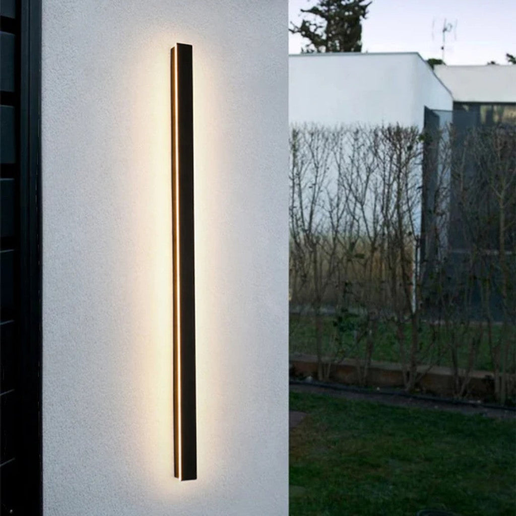 Linear Outdoor LED Wall Light with Motion Sensor, 80 cm