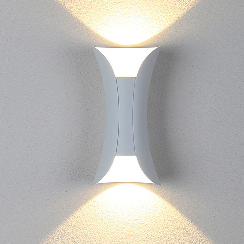 Up Down Outdoor Wall Light, IP65 with Integrated LED