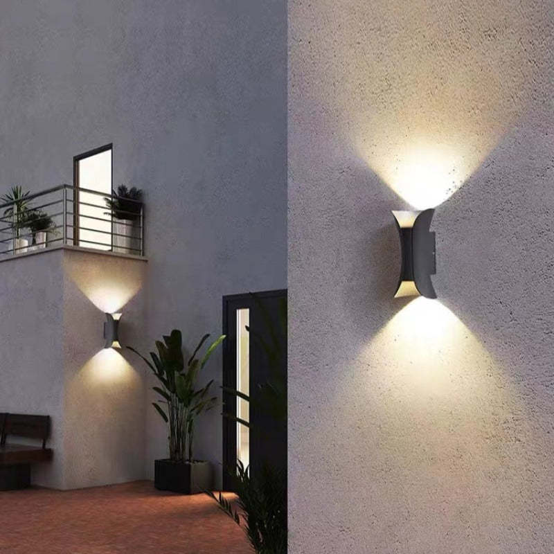 Up Down Outdoor Wall Light, IP65 with Integrated LED