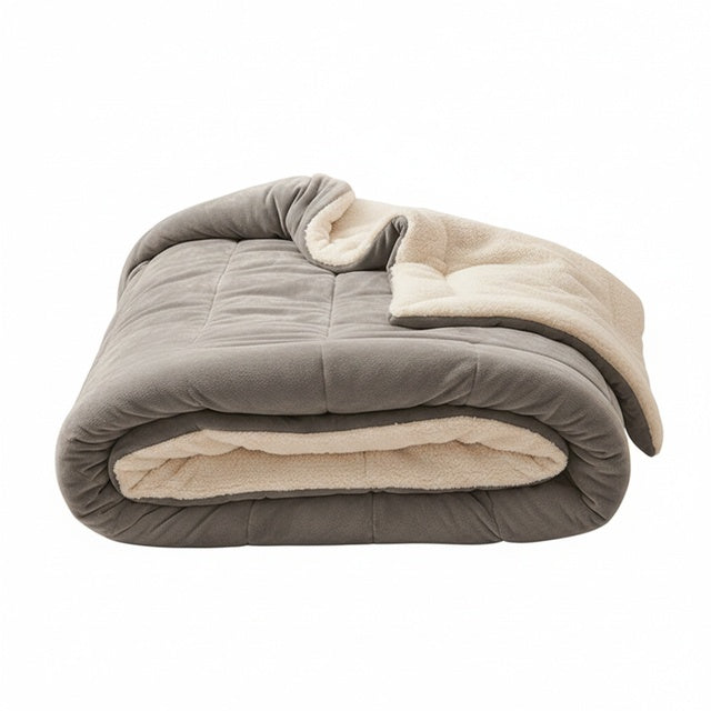 Reversible Flannel and Sherpa Fleece Blanket for Sofa and Bed