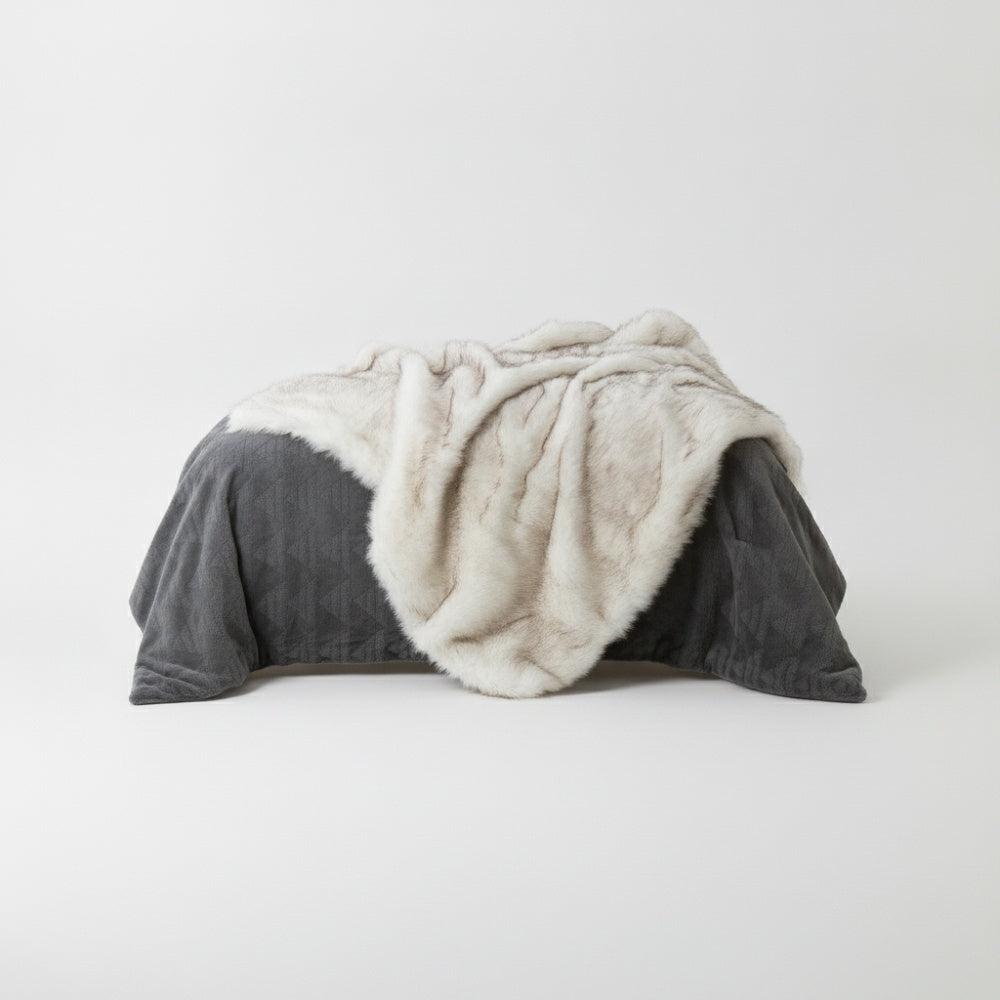 Faux Fur Throw Blanket in Fox Look for Bed and Sofa