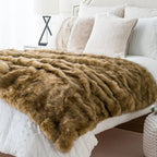 Faux Fur Throw Blanket in Fox Look for Bed and Sofa