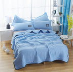 Lightweight Summer Quilt with 2 Pillowcases