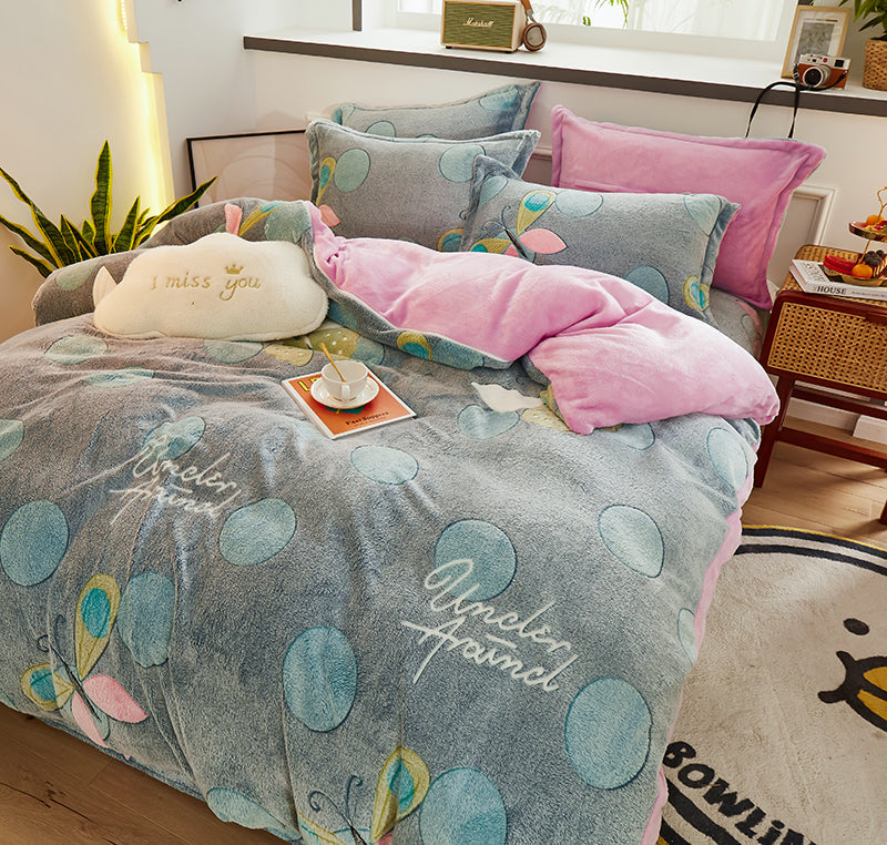 Flannel Fleece Duvet Cover Set with 2 Pillowcases