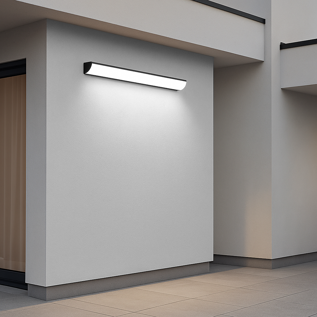 Minimalist Outdoor LED Wall Light, IP65 Aluminium