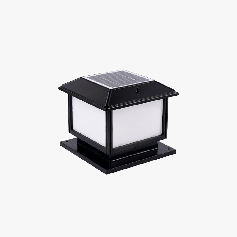 Vintage Solar Post Light with Remote, IP65