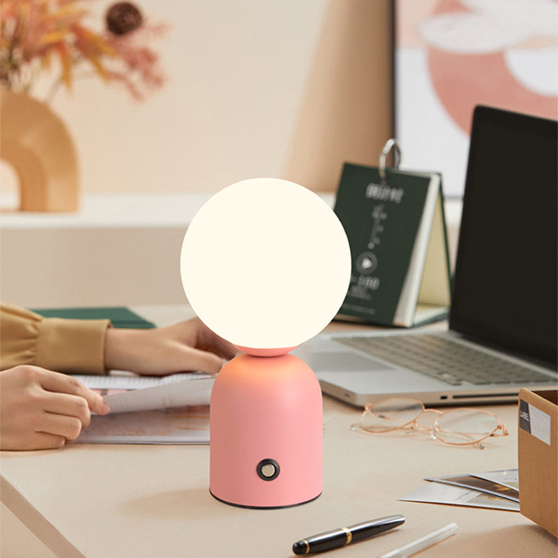 Minimalist USB Table Lamp with Stepless Dimming, 200lm