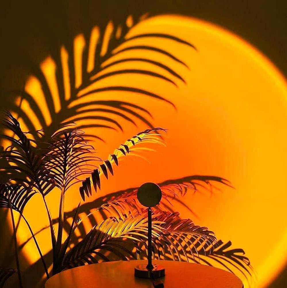 Sunset Projector Table Lamp with 360-Degree Rotating Head