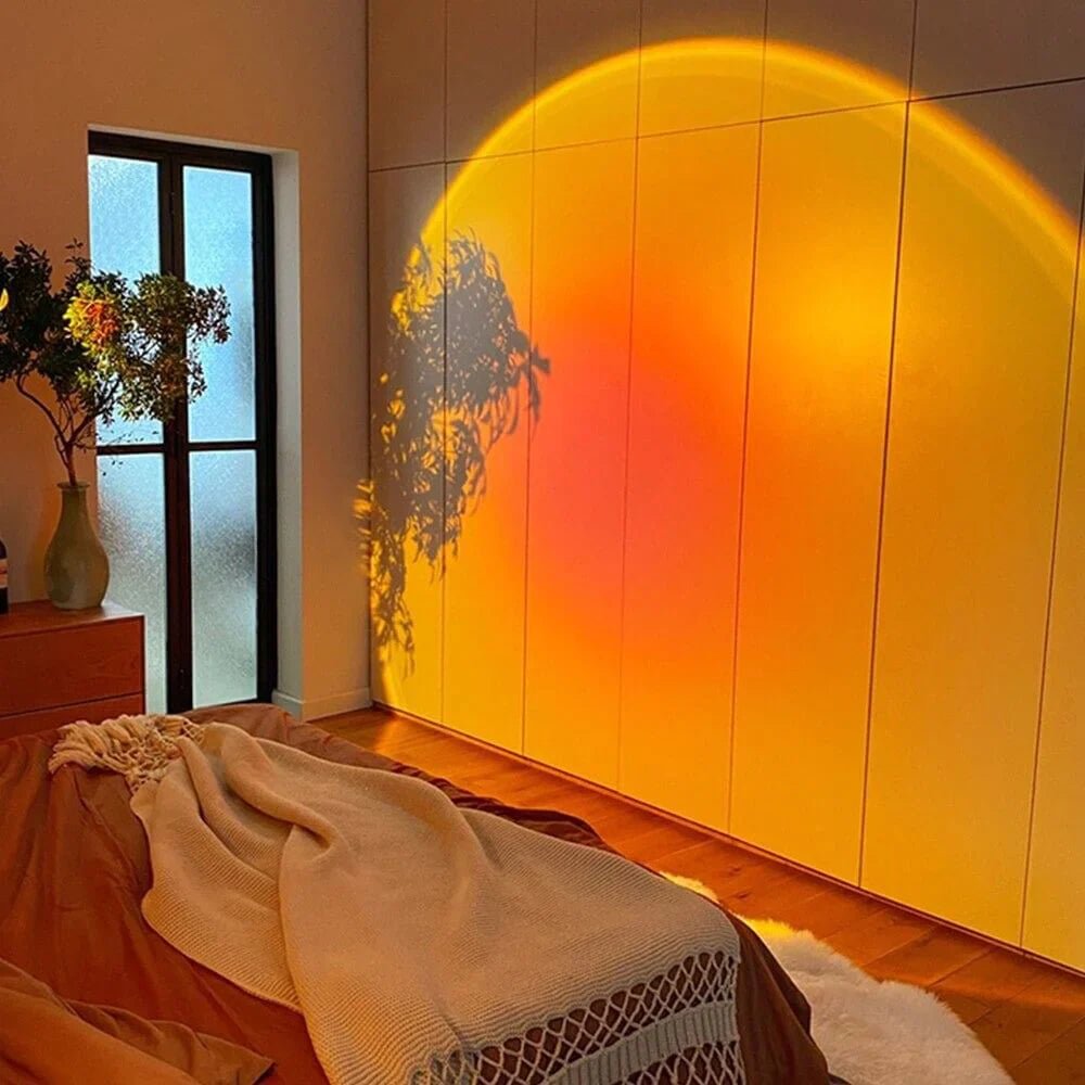Sunset Projector Table Lamp with 360-Degree Rotating Head
