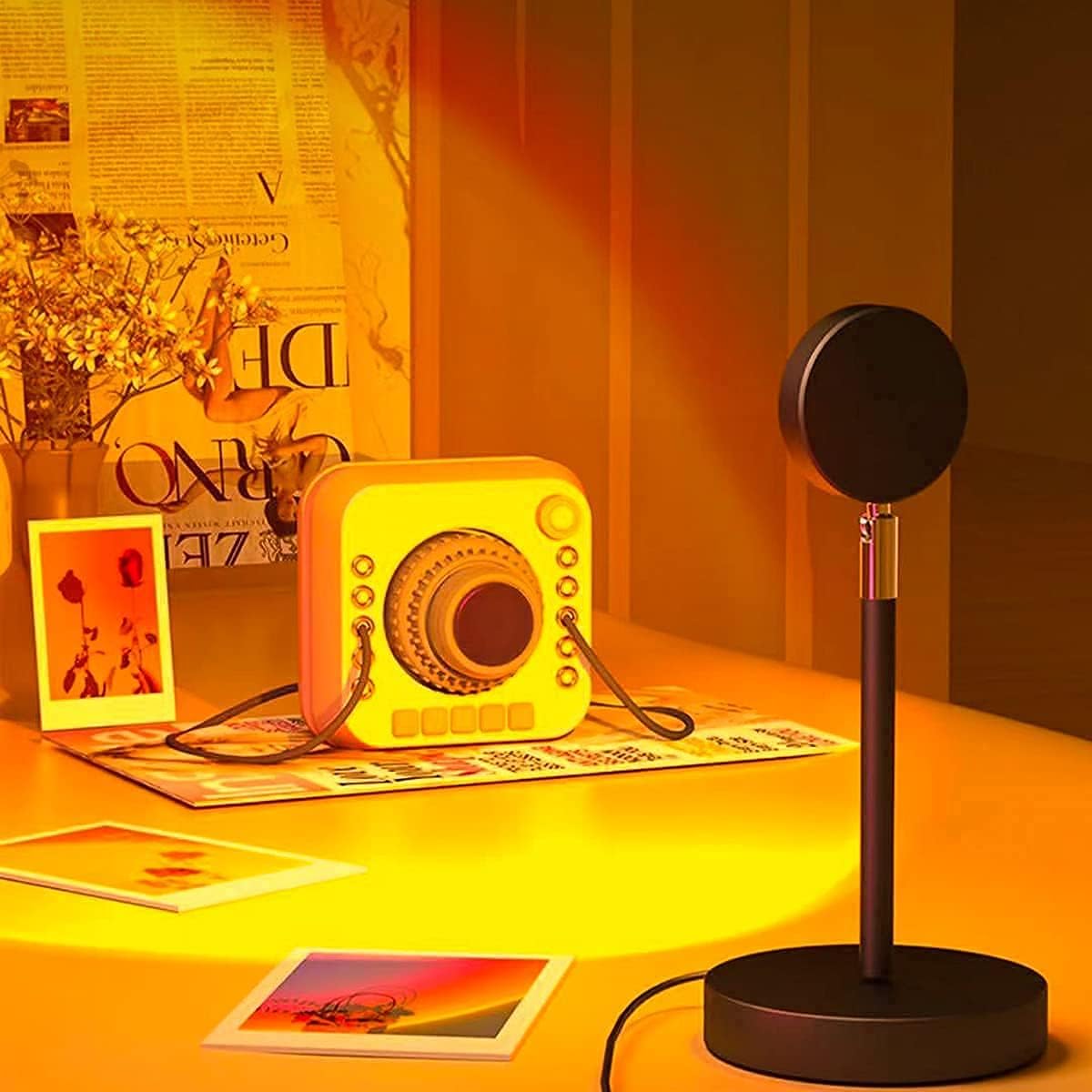 Sunset Projector Table Lamp with 360-Degree Rotating Head