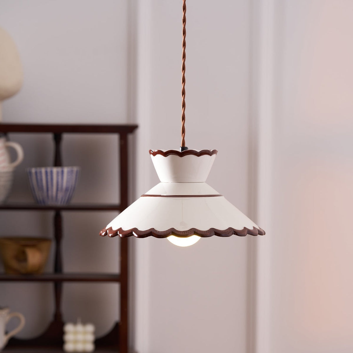 Retro Ceramic Pendant Light with Wavy Rim, E27