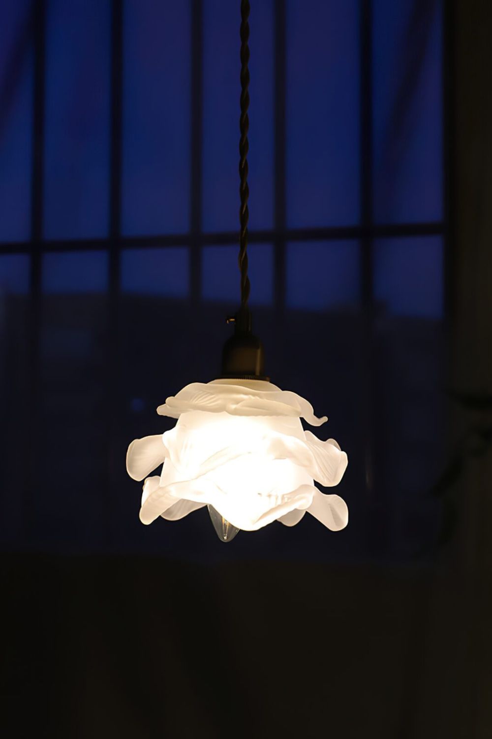 Retro Flower Glass Pendant Light with Polished Brass Fitting