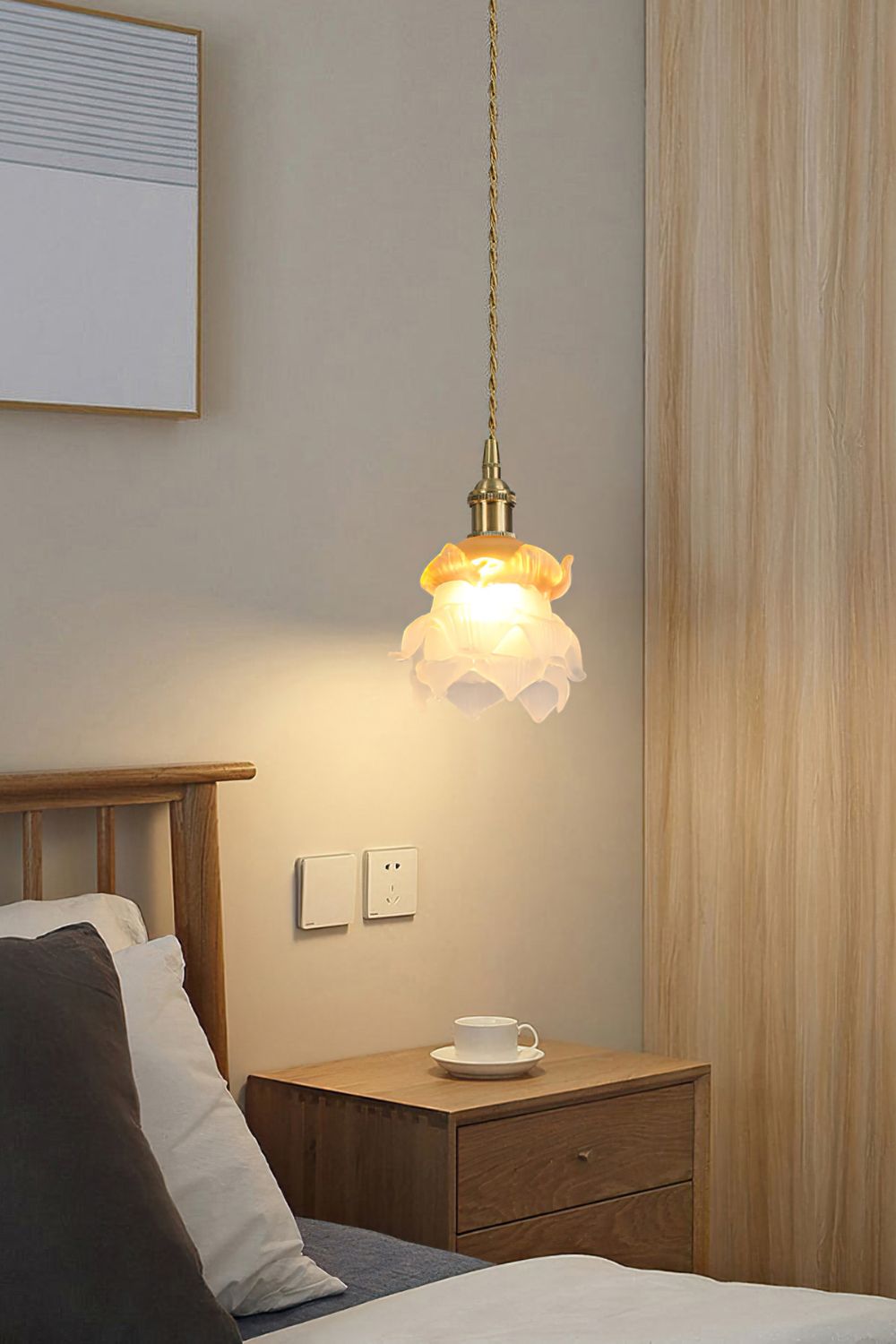 Retro Flower Glass Pendant Light with Polished Brass Fitting