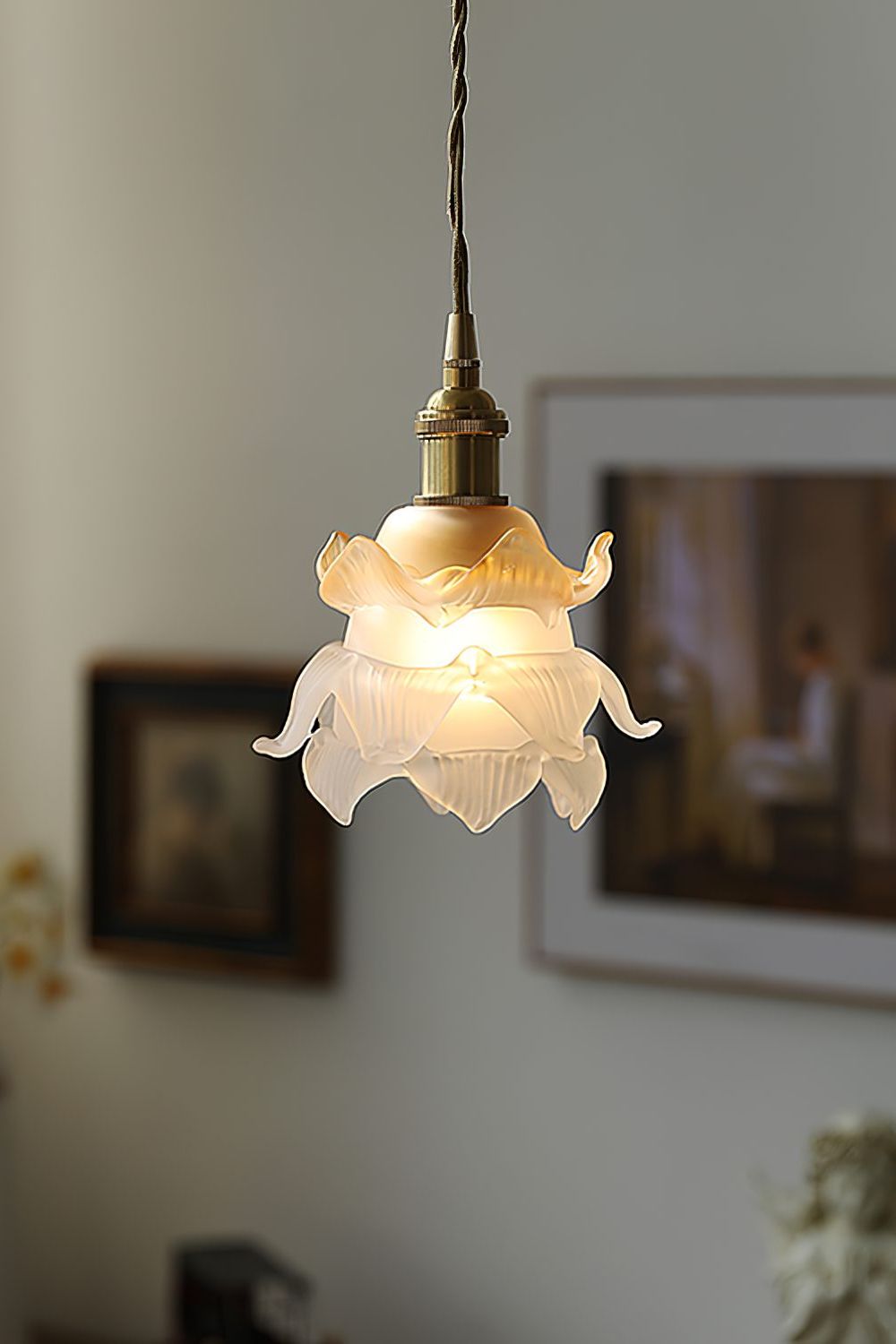 Retro Flower Glass Pendant Light with Polished Brass Fitting
