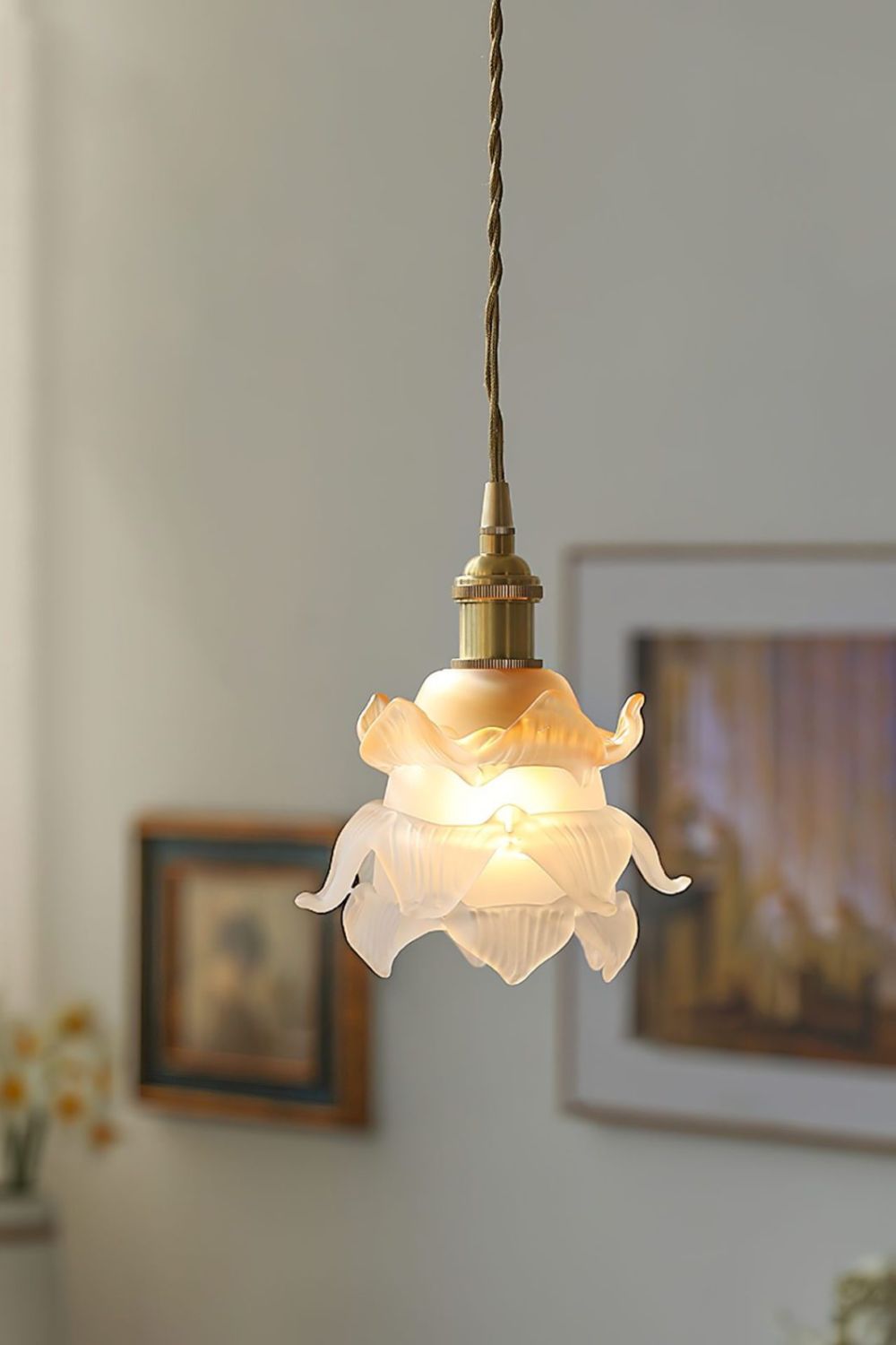 Retro Flower Glass Pendant Light with Polished Brass Fitting