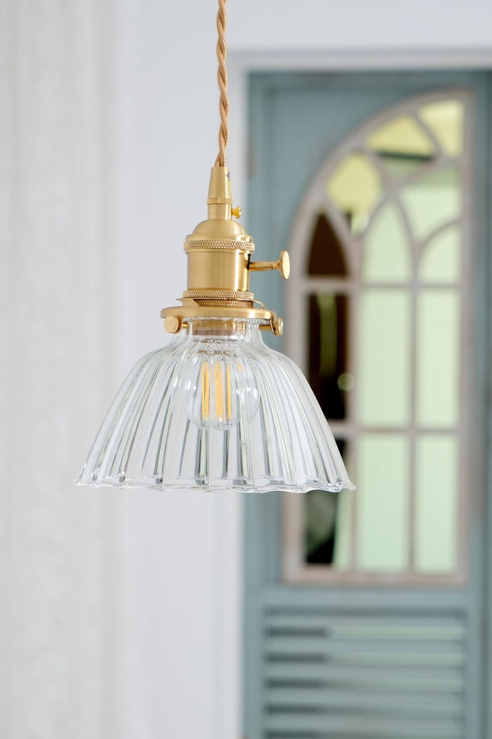 Retro Ribbed Glass Pendant Light with Brass Fitting, 14 cm