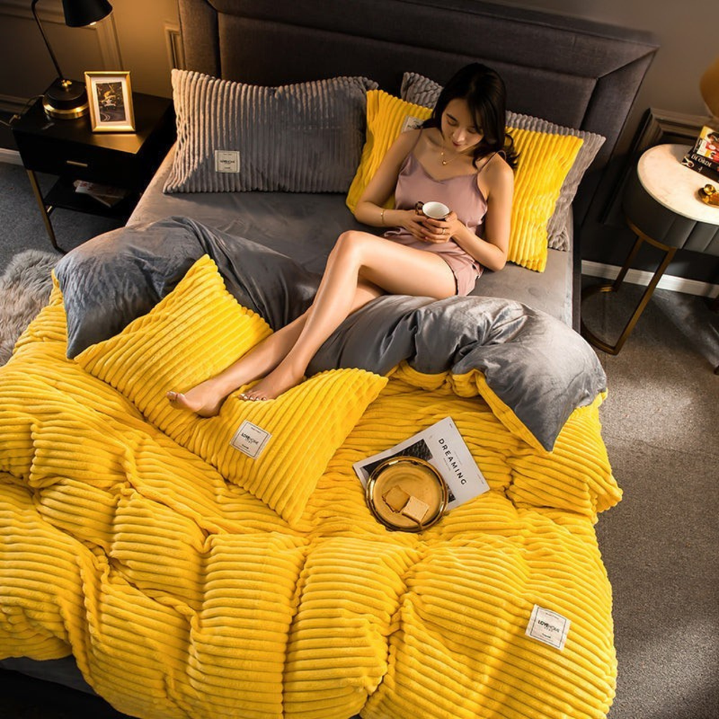 Double-Sided Fleece Duvet Set with Pillowcase, Velvet Feel