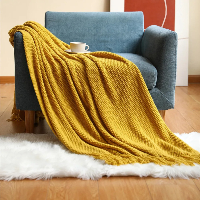 Knitted Acrylic Throw with Tassels, 127 x 172 and 130 x 220 cm