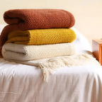 Knitted Acrylic Throw with Tassels, 127 x 172 and 130 x 220 cm