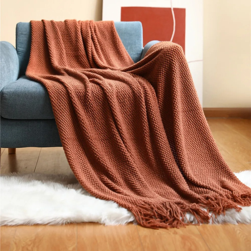 Knitted Acrylic Throw with Tassels, 127 x 172 and 130 x 220 cm