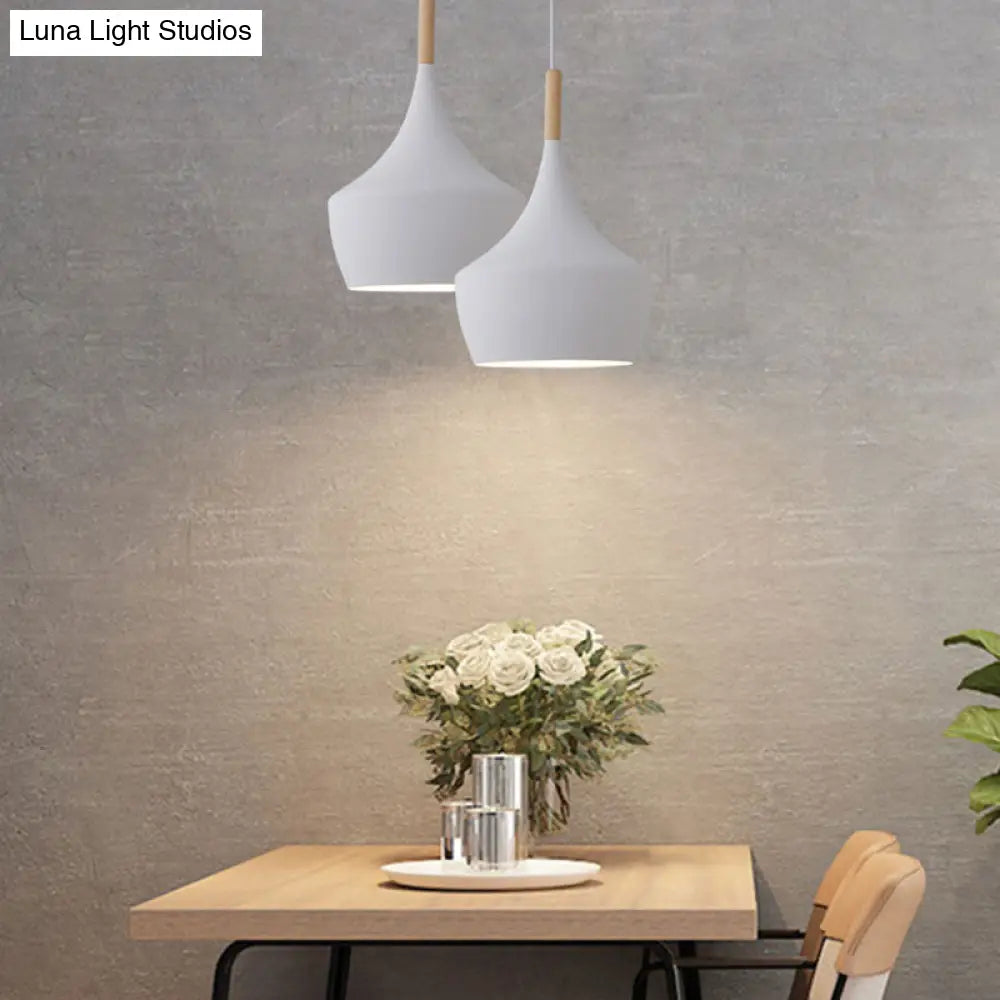 Geometric Metal Pendant Light with Adjustable 150 cm Chain