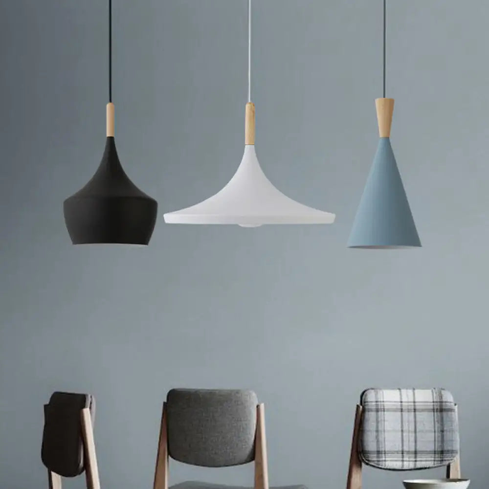 Geometric Metal Pendant Light with Adjustable 150 cm Chain