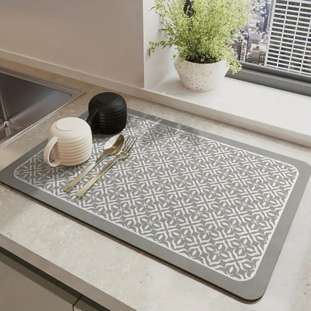 Absorbent Dish Drying Mat with Geometric Tile Pattern
