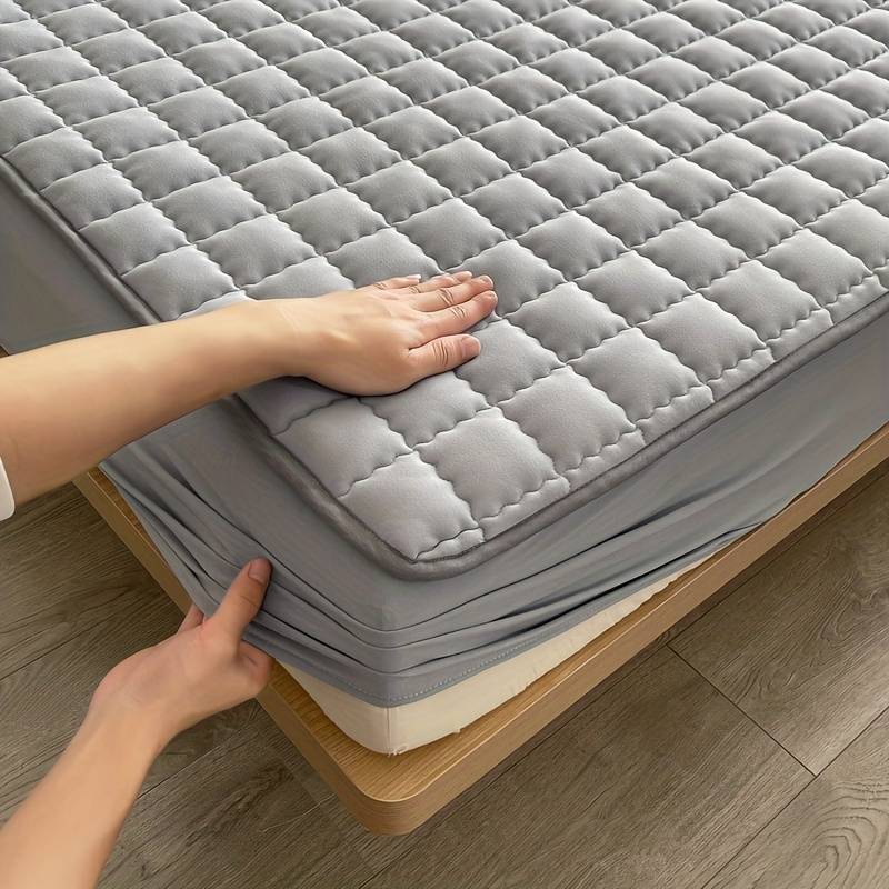 Breathable Mattress Protector, Washable, Fits up to 30cm Depth