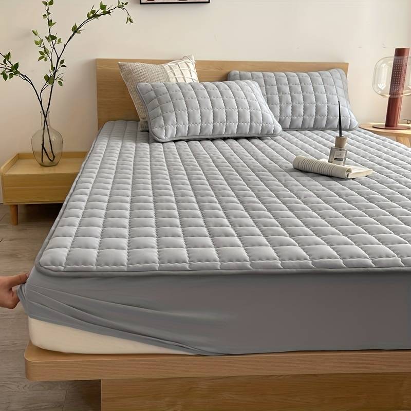 Breathable Mattress Protector, Washable, Fits up to 30cm Depth