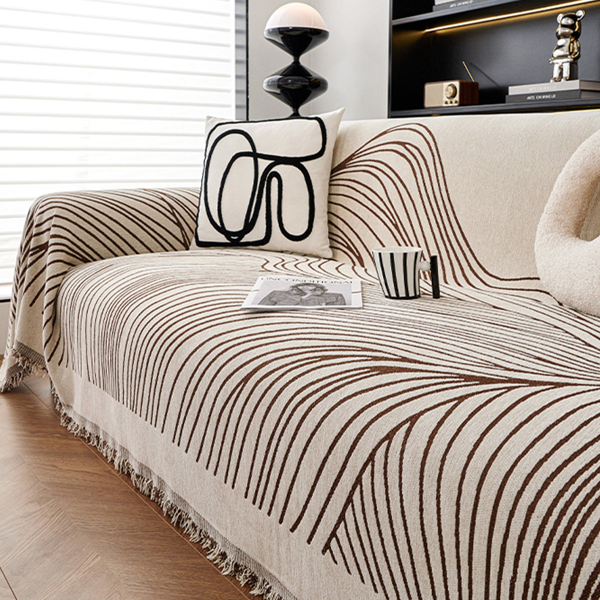 Reversible Wavy Line Jacquard Sofa Throw with Tassels