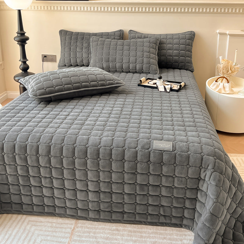 Checked Quilted Bedspread with Optional Pillowcases