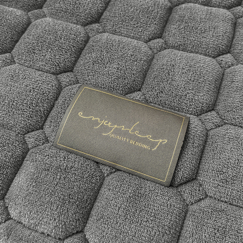 Checked Quilted Bedspread with Optional Pillowcases
