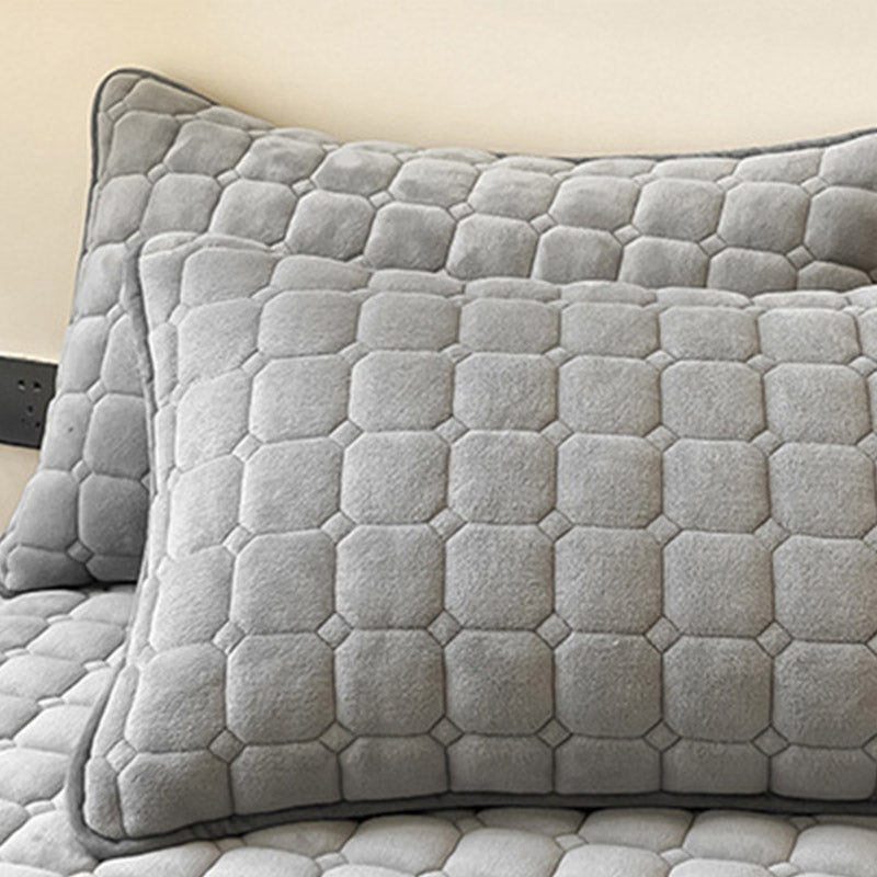Checked Quilted Bedspread with Optional Pillowcases