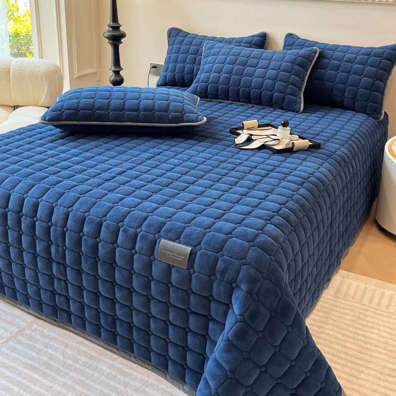 Checked Quilted Bedspread with Optional Pillowcases