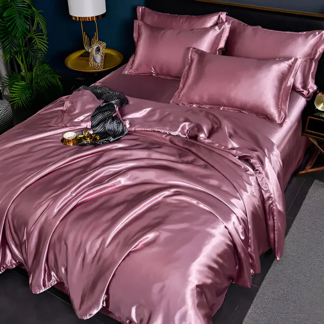 Silk-Look Duvet Cover Set with Pillowcases, 4 Sizes