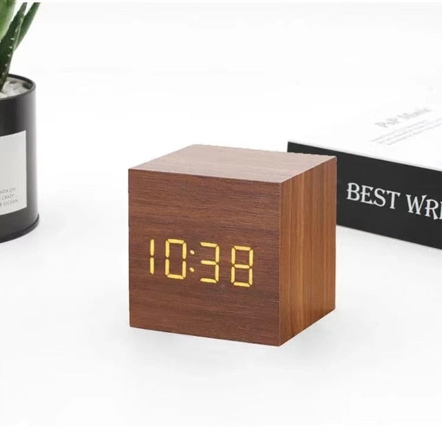LED Cube Alarm Clock with Wood-Effect Finish, 6 cm