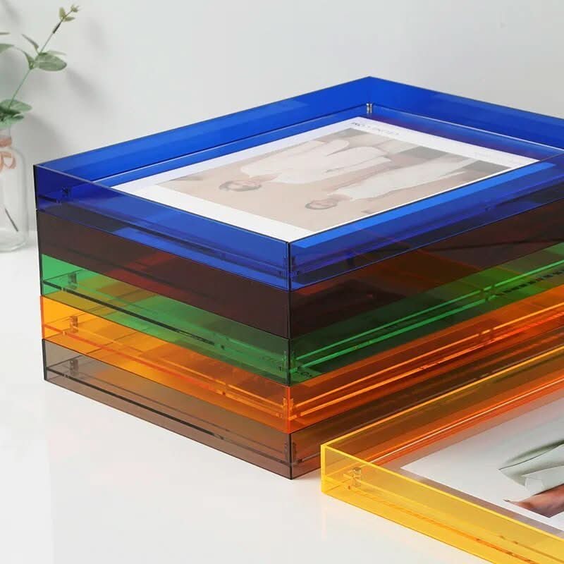 Clear Acrylic Photo Frame with Floating Effect, Five Sizes