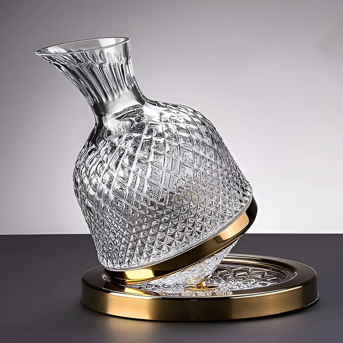 Cut Crystal Wine Decanter, 1.5 L, 360 Degree Rotating Base
