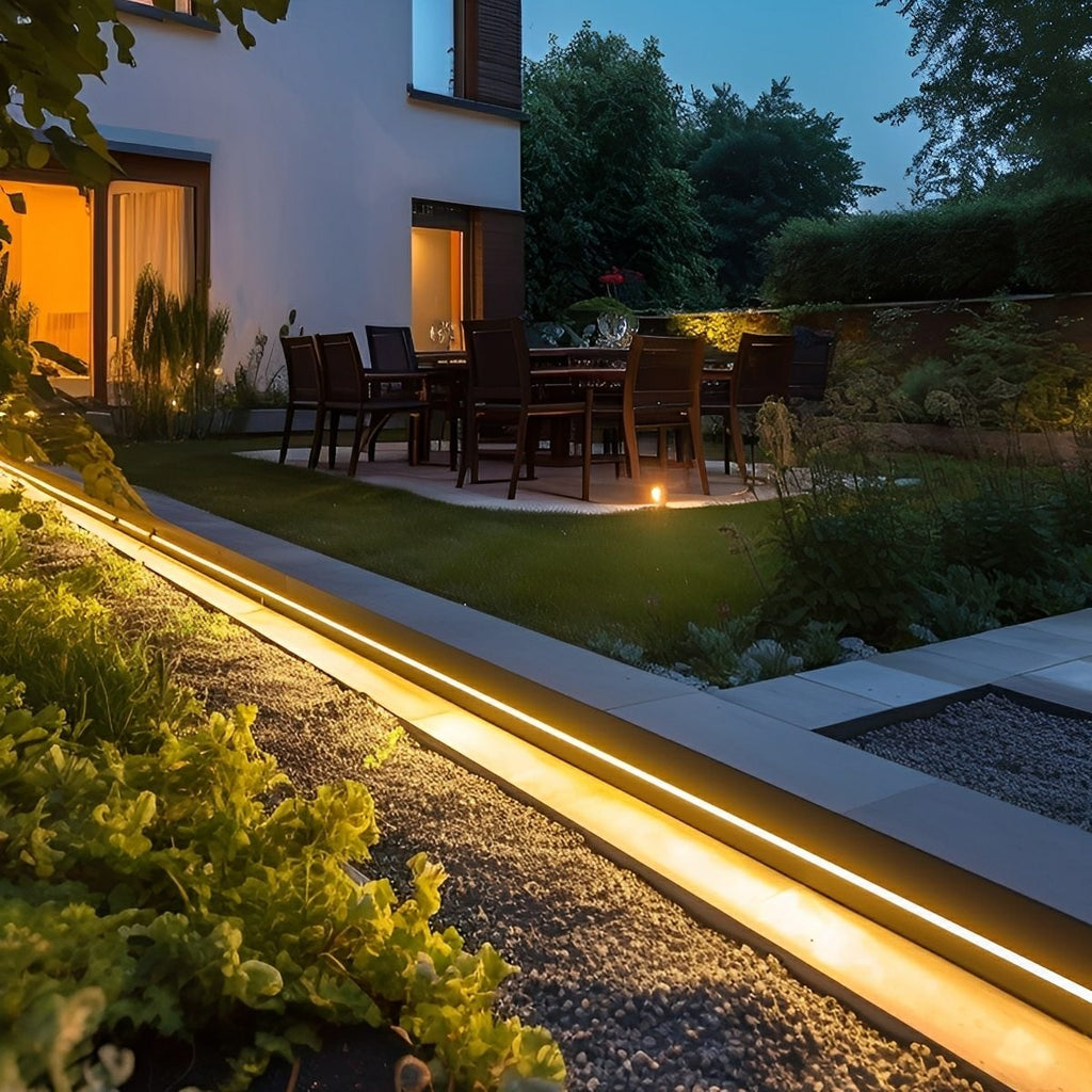 Solar LED Strip Light for Outdoors, IP65, Warm White 3000K