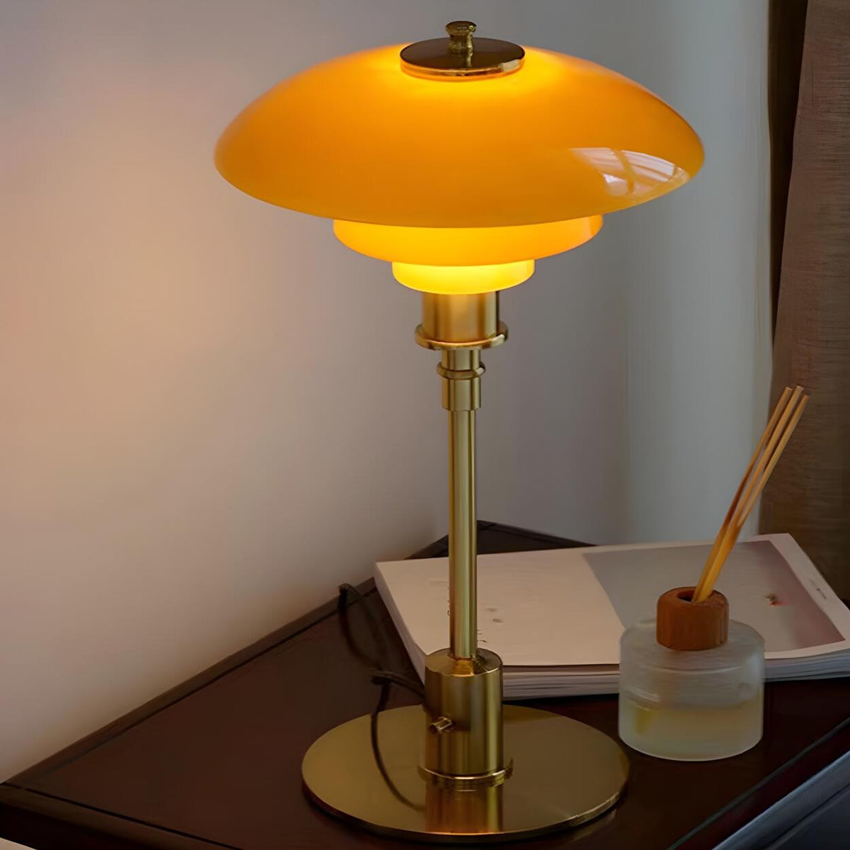 Tiered Amber Glass Table Lamp with Gold-Effect Metal Base