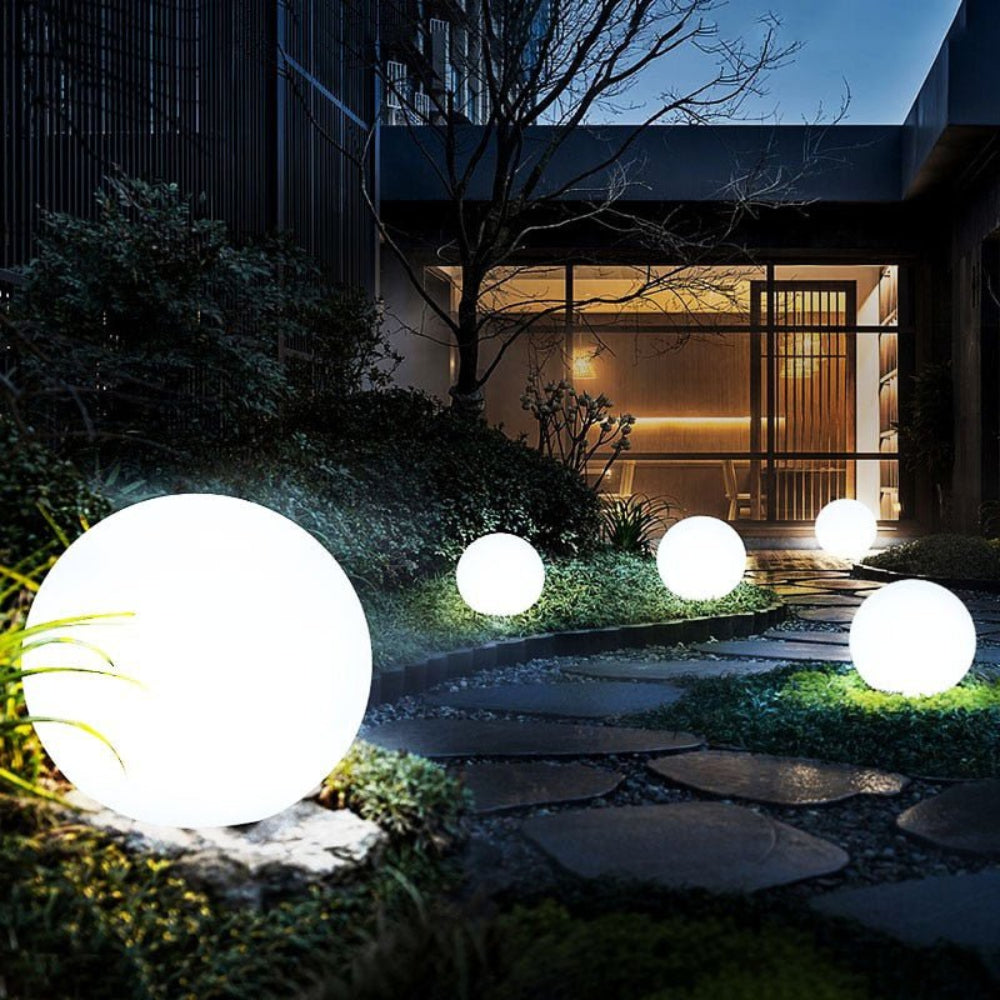 Rechargeable LED Ball Light with Remote, IP65, 16 Colours