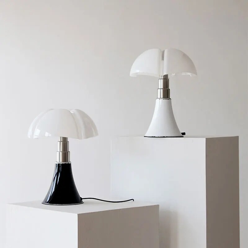 Flower-Shaped Table Lamp, Dimmable LED with Touch Control